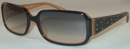AK3104 